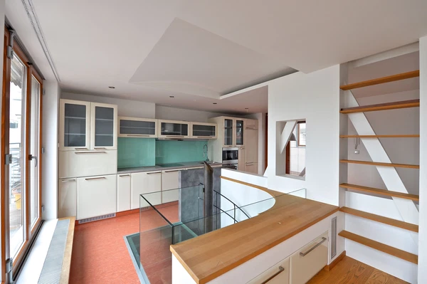 Nekázanka, Nové Město - Prague 1 | Rent, Apartment, Three-bedroom (4+kk), 100 m²