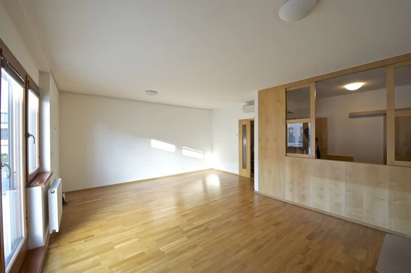 Hlubocká, Jinonice - Praha 5 | Pronájem, Byt, 2+kk, 75 m²