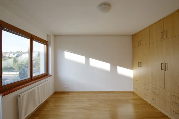 Hlubocká, Jinonice - Prague 5 | Rent, Apartment, One-bedroom (2+kk), 75 m²