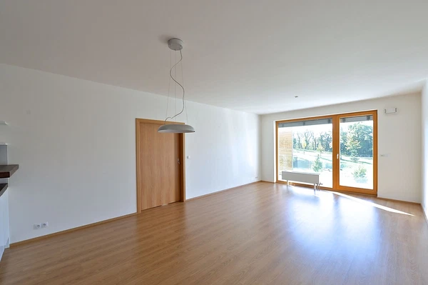 Generála Šišky, Modřany - Prague 4 | Rent, Apartment, Two-bedroom (3+kk), 80 m²