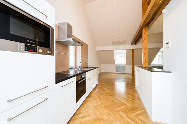 Pštrossova, Nové Město - Praha 1 | Pronájem, Byt, 3+kk, 130 m²