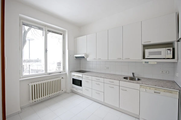 Nad Výšinkou, Smíchov - Prague 5 | Rent, Apartment, Three-bedroom (4+1), 120 m²