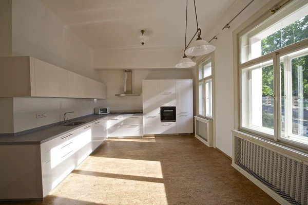 Tychonova, Hradčany - Prague 6 | Rent, Apartment, Three-bedroom (4+1), 162 m²