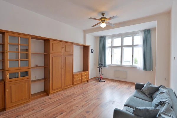 Koperníkova, Vinohrady - Prague 2 | Rent, Apartment, Two-bedroom (3+1), 110 m²