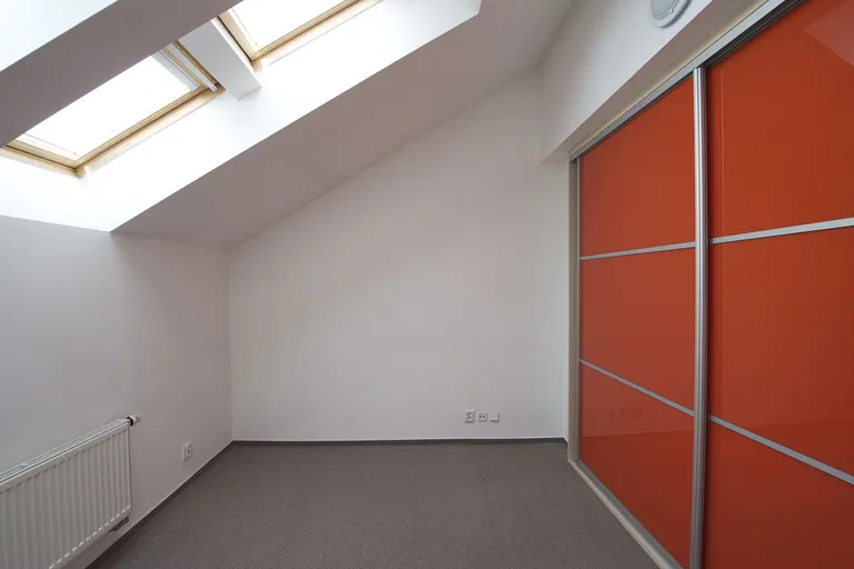 Holečkova, Smíchov - Praha 5 | Pronájem, Byt, 3+kk, 99 m²