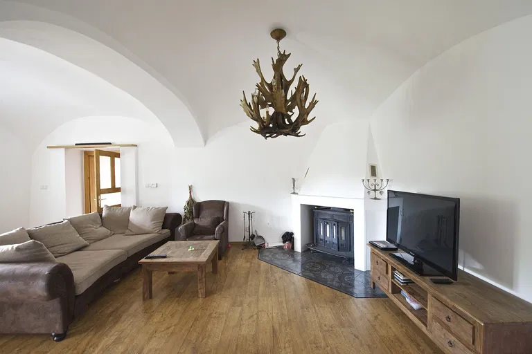Divišov-Křešice, Divišov - Benešov | Sale, Farmhouse estate, 800 m²
