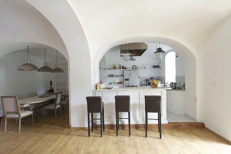 Divišov-Křešice, Divišov - Benešov | Sale, Farmhouse estate, 800 m²