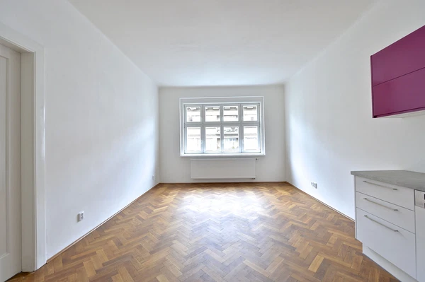 Národní obrany, Bubeneč - Praha 6 | Pronájem, Byt, 3+kk, 93 m²