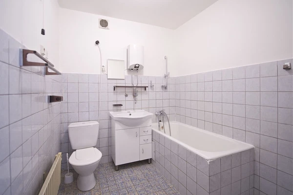 Janákova, Dejvice - Prague 6 | Rent, House, Four-bedroom (5+1)