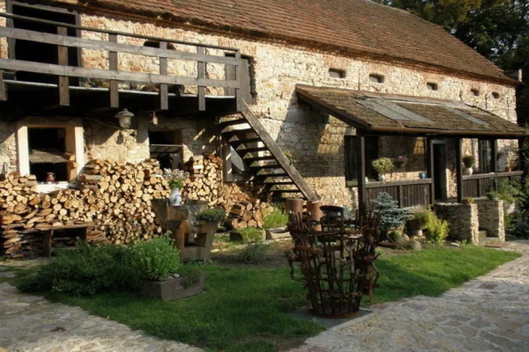 Svatý Jan pod Skalou - Beroun | Sale, Farmhouse estate, 400 m²