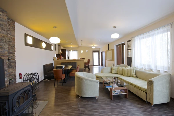 Stratovská, Satalice - Praha-východ | Rent, Apartment, Studio (1+kk), 94 m²