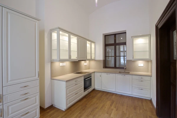 Malostranské nábřeží, Malá Strana - Prague 1 | Rent, Apartment, Two-bedroom (3+1), 133 m²