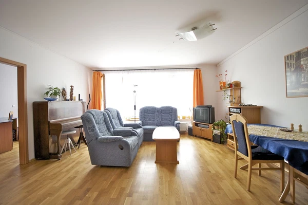 Tibetská, Vokovice - Prague 6 | Sale, Apartment, Three-bedroom (4+kk), 147 m²