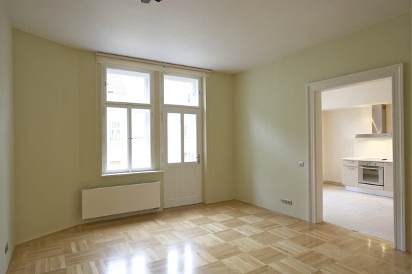 U kanálky, Vinohrady - Prague 2 | Sale, Apartment, Two-bedroom (3+1), 104 m²