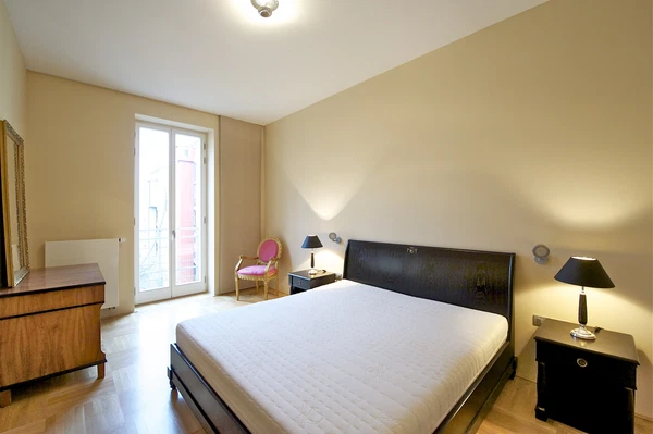 U kanálky, Vinohrady - Prague 2 | Sale, Apartment, Two-bedroom (3+kk), 109 m²