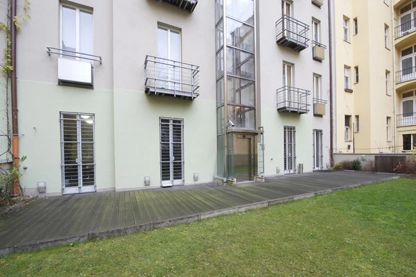 U kanálky, Vinohrady - Prague 2 | Sale, Apartment, Two-bedroom (3+1), 104 m²