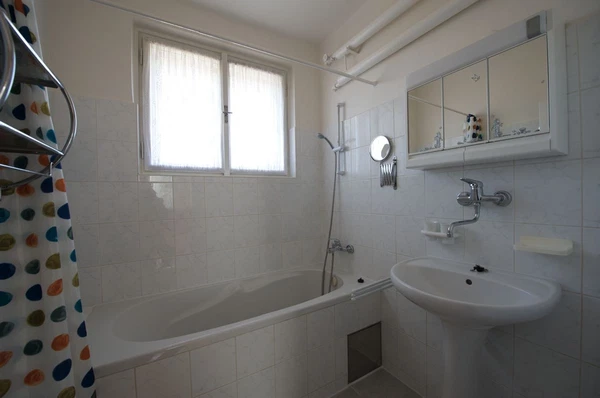 K Lažance, Nebušice - Prague 6 | Rent, House, Four-bedroom (5+1)