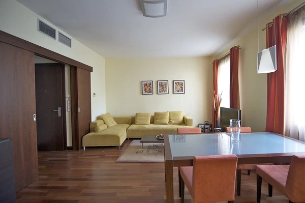 Americká, Vinohrady - Prague 2 | Sale, Apartment, One-bedroom (2+kk), 49 m²