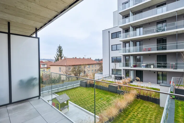 Česká, Košíře - Praha 5 | Prenájom, Byt, 1-izbový, 48 m²