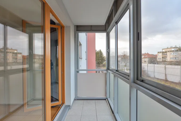 Naardenská, Liboc - Praha 6 | Prenájom, Byt, 4-izbový, 101 m²