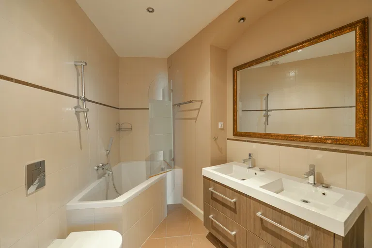 Eliášova, Dejvice - Praha 6 | Prenájom, Byt, 3-izbový, 113 m²