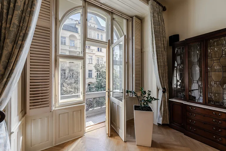 Pařížská, Josefov - Praha 1 | Predaj, Byt, 4-izbový, 173 m²