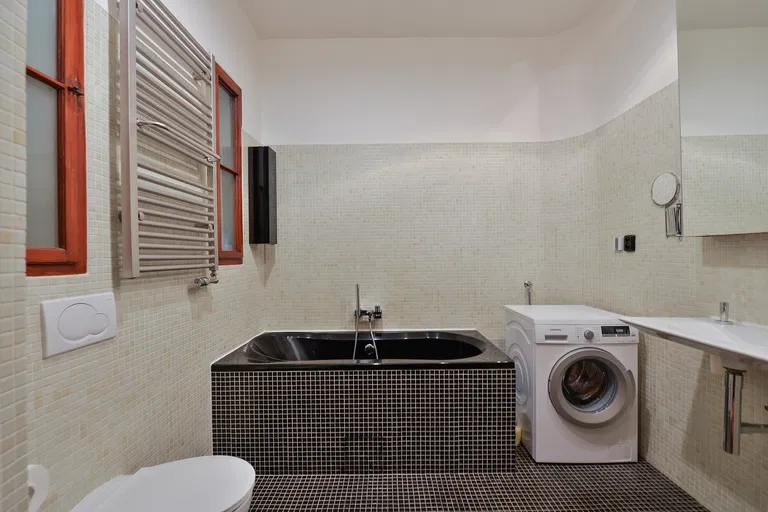 Malostranské náměstí, Malá Strana - Praha 1 | Predaj, Byt, 1-izbový, 68 m²