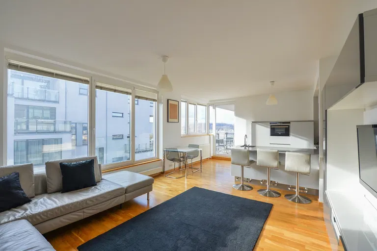 Italská, Vinohrady - Prague 2 | Rent, Apartment, One-bedroom (2+kk), 76 m²