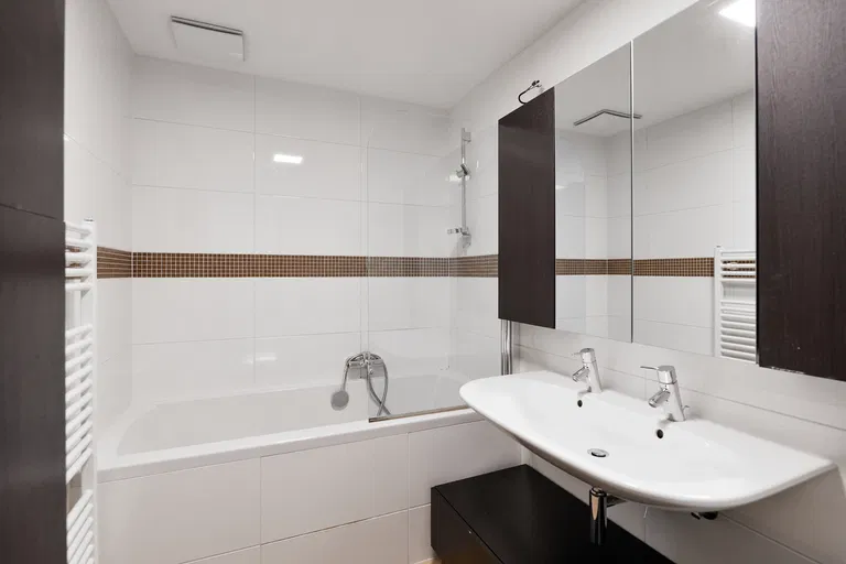Italská, Vinohrady - Prague 2 | Rent, Apartment, One-bedroom (2+kk), 76 m²