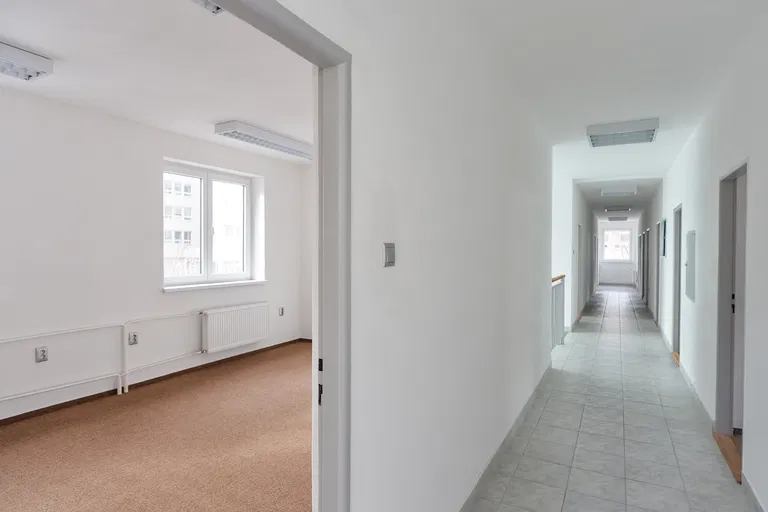 Plynárenska, Ružinov - Bratislava II | Sale, Office building, 497 m²