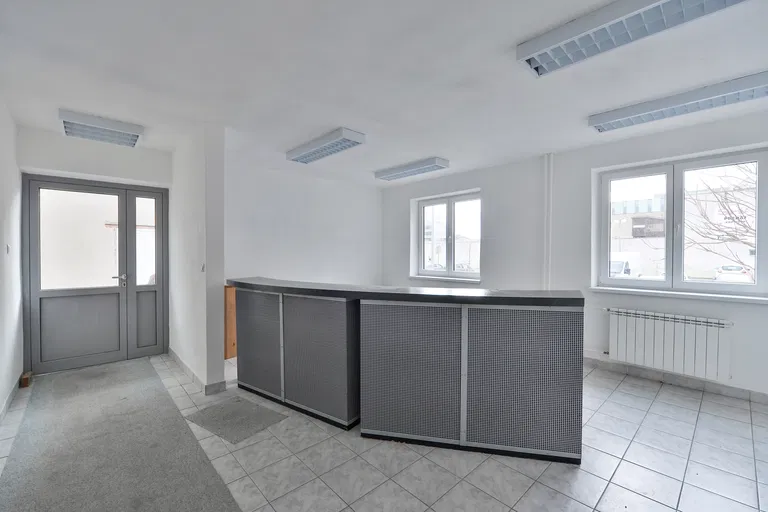 Plynárenska, Ružinov - Bratislava II | Sale, Office building, 497 m²