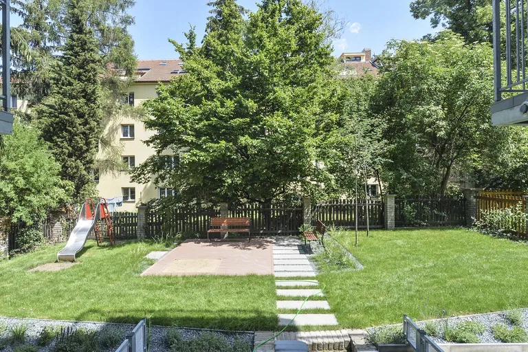 Zemědělská, Dejvice - Praha 6 | Prenájom, Byt, 2-izbový, 50 m²
