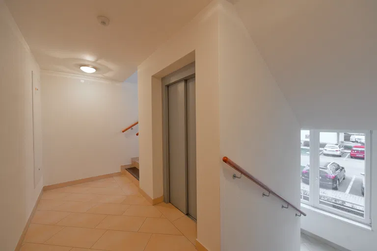 Sazovická, Zličín - Praha 5 | Prenájom, Byt, 3-izbový, 85 m²