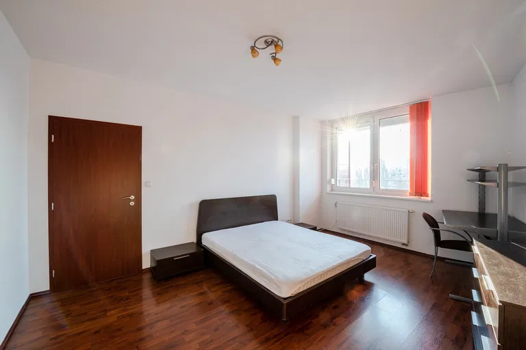 Tomášikova, Nové Mesto - Bratislava III | Rent, Apartment, One-bedroom (2+1), 78 m²