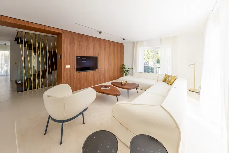 Nad Zlatnicí, Dejvice - Prague 6 | Sale, House, Six-bedroom (7+kk), 527 m²