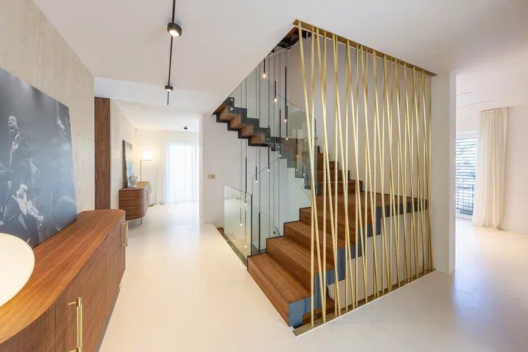 Nad Zlatnicí, Dejvice - Prague 6 | Sale, House, Six-bedroom (7+kk), 527 m²