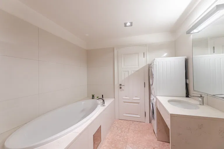 Truhlářská, Nové Město - Praha 1 | Predaj, Byt, 4-izbový, 152 m²