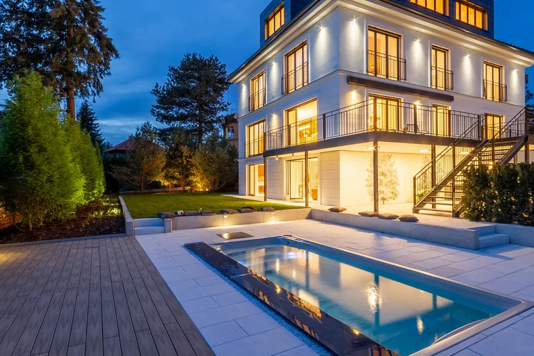 Nad Zlatnicí, Dejvice - Prague 6 | Sale, House, Six-bedroom (7+kk), 527 m²