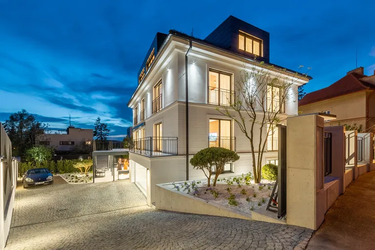 Nad Zlatnicí, Dejvice - Prague 6 | Sale, House, Six-bedroom (7+kk), 527 m²