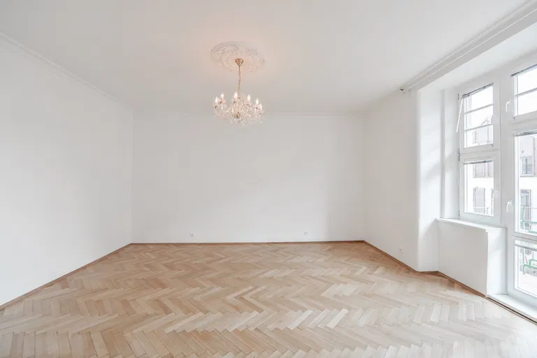 Korunní, Vinohrady - Prague 3 | Sale, Apartment, Two-bedroom (3+1), 107 m²