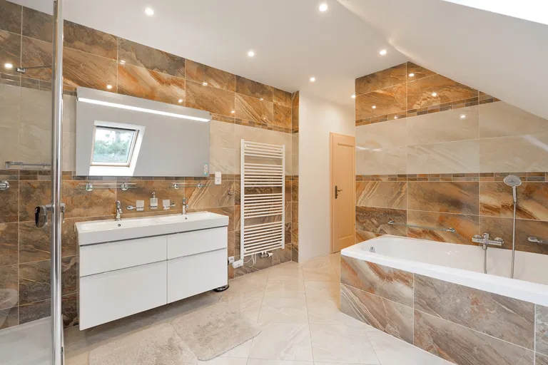 Bezručova, Roztoky - Praha-západ | Predaj, Rodinný dom, 6-izbový, 320 m²