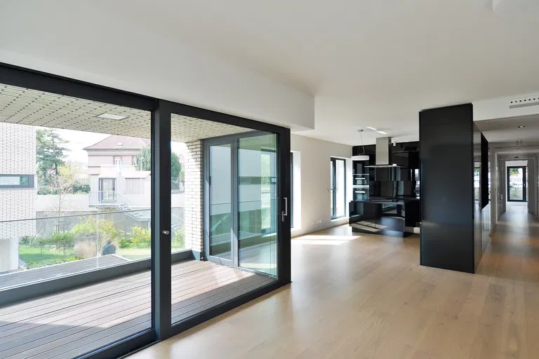 U Laboratoře, Střešovice - Praha 6 | Prenájom, Byt, 4-izbový, 193 m²