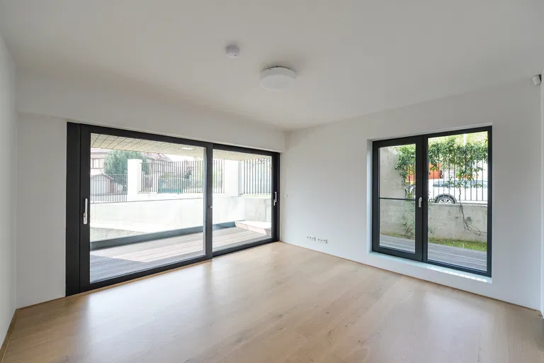 U Laboratoře, Střešovice - Praha 6 | Prenájom, Byt, 4-izbový, 193 m²