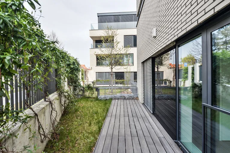 U Laboratoře, Střešovice - Praha 6 | Prenájom, Byt, 4-izbový, 193 m²