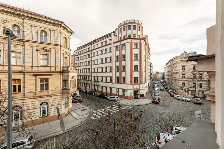 Šafaříkova, Vinohrady - Prague 2 | Sale, Apartment, Two-bedroom (3+kk), 79 m²