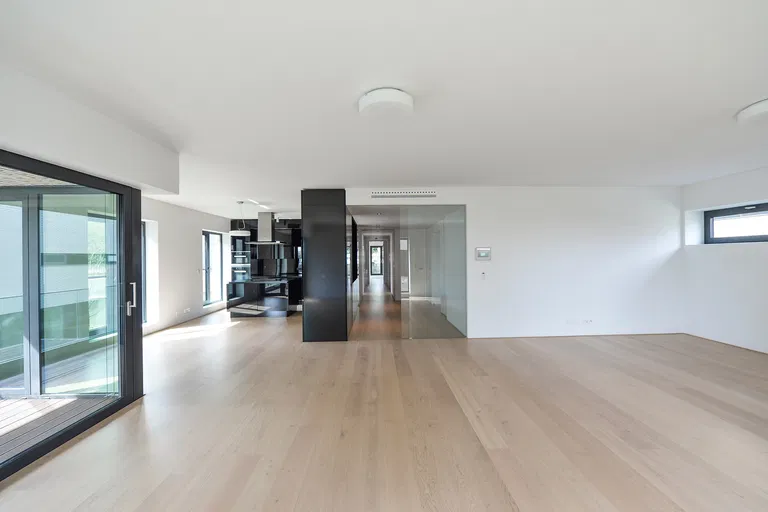 U Laboratoře, Střešovice - Praha 6 | Prenájom, Byt, 4-izbový, 193 m²
