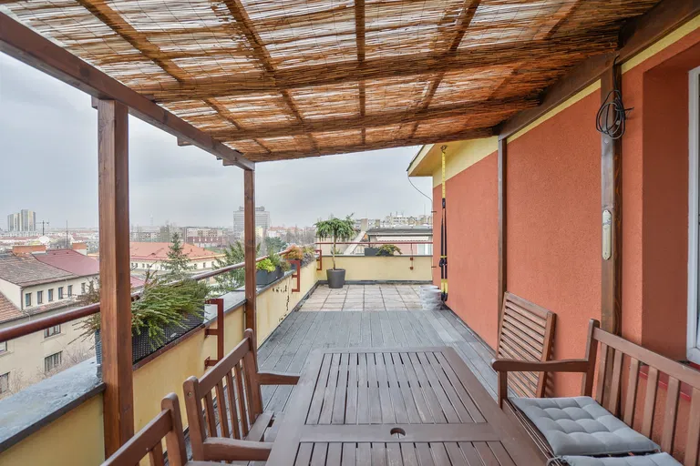 Na Hřebenech II, Podolí - Prague 4 | Sale, Apartment, Studio (1+kk), 63 m²