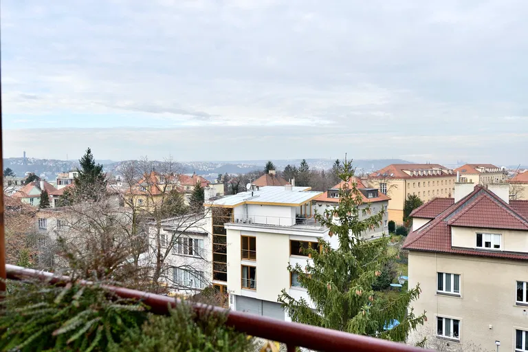 Na Hřebenech II, Podolí - Prague 4 | Sale, Apartment, Studio (1+kk), 63 m²