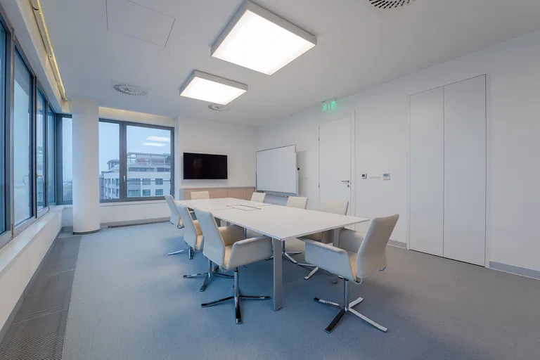 Pribinova, Staré Mesto - Bratislava I | Predaj, Kancelárie, 229 m²