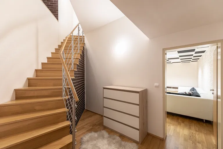 Ke Kapslovně, Žižkov - Praha 3 | Predaj, Byt, 2-izbový, 128 m²